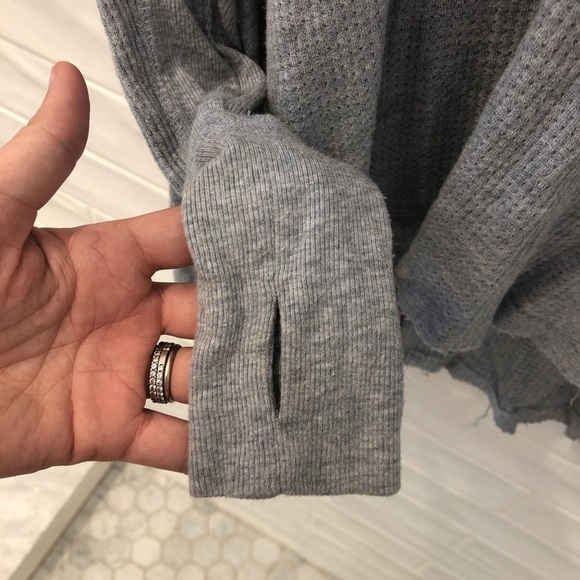 FREE People 'Malibu' Thermal Top in Gray - Picture 7 of 7